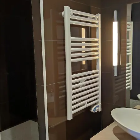 Duplex Au Chateau Des Magnans, - 8 Pers, 80 M², Balcon, Piscine Et Sauna - Fr-1-165b-25 * Jausiers